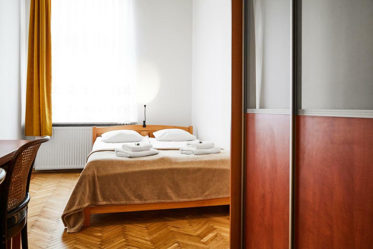 Top Location Apartments Topolowa Street Krasków Eksteriør bilde